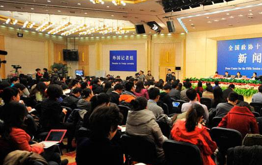 热门:Yamy曝光企业会议录音，疑遇职场PUA